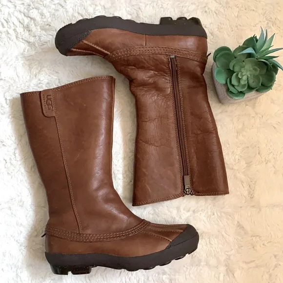 Ugg Belfair brown leather duck toe waterproof shearling boots - Picture 3 of 14